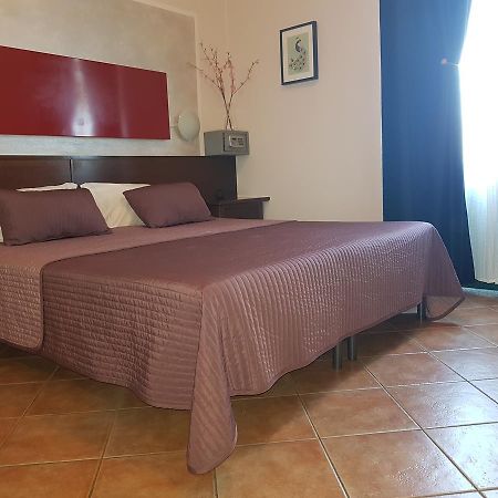 Hotel La Pendola Ozzero Εξωτερικό φωτογραφία
