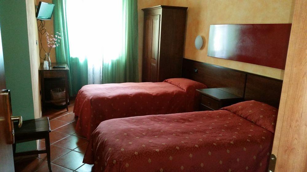 Hotel La Pendola Ozzero Εξωτερικό φωτογραφία
