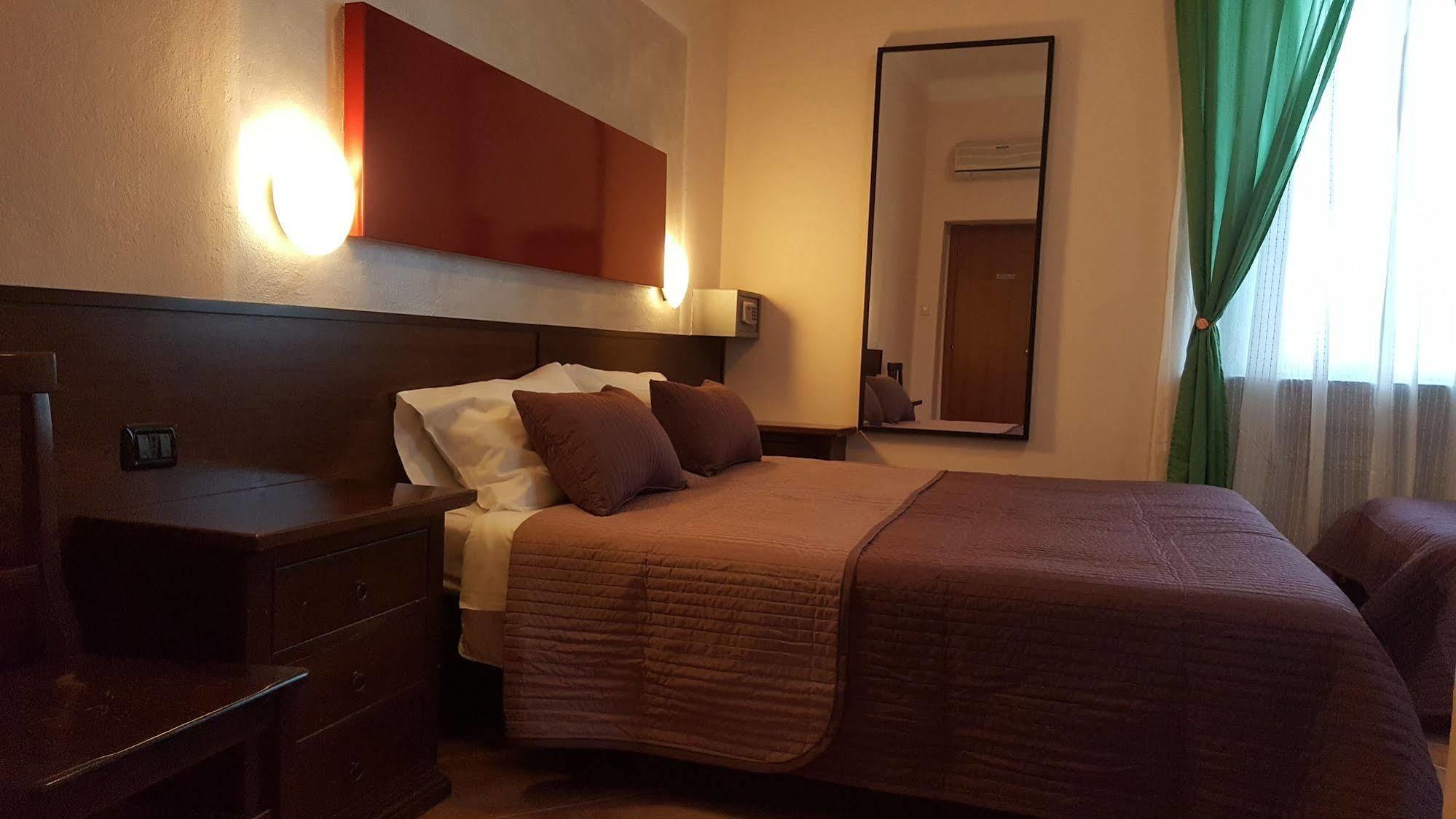 Hotel La Pendola Ozzero Εξωτερικό φωτογραφία