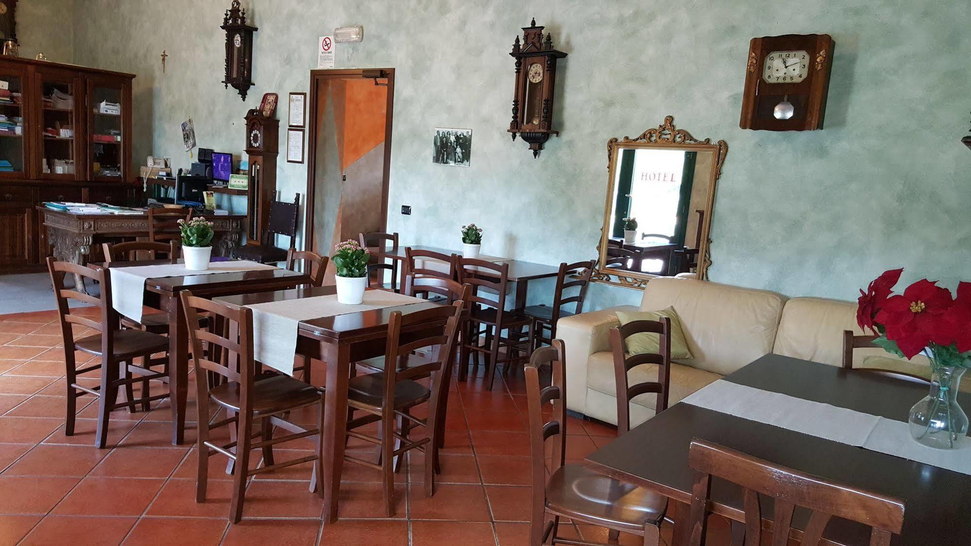 Hotel La Pendola Ozzero Εξωτερικό φωτογραφία