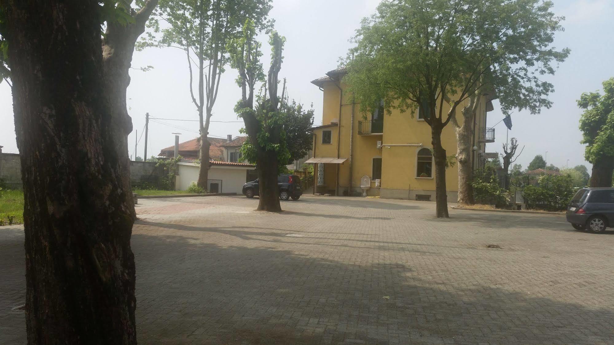 Hotel La Pendola Ozzero Εξωτερικό φωτογραφία