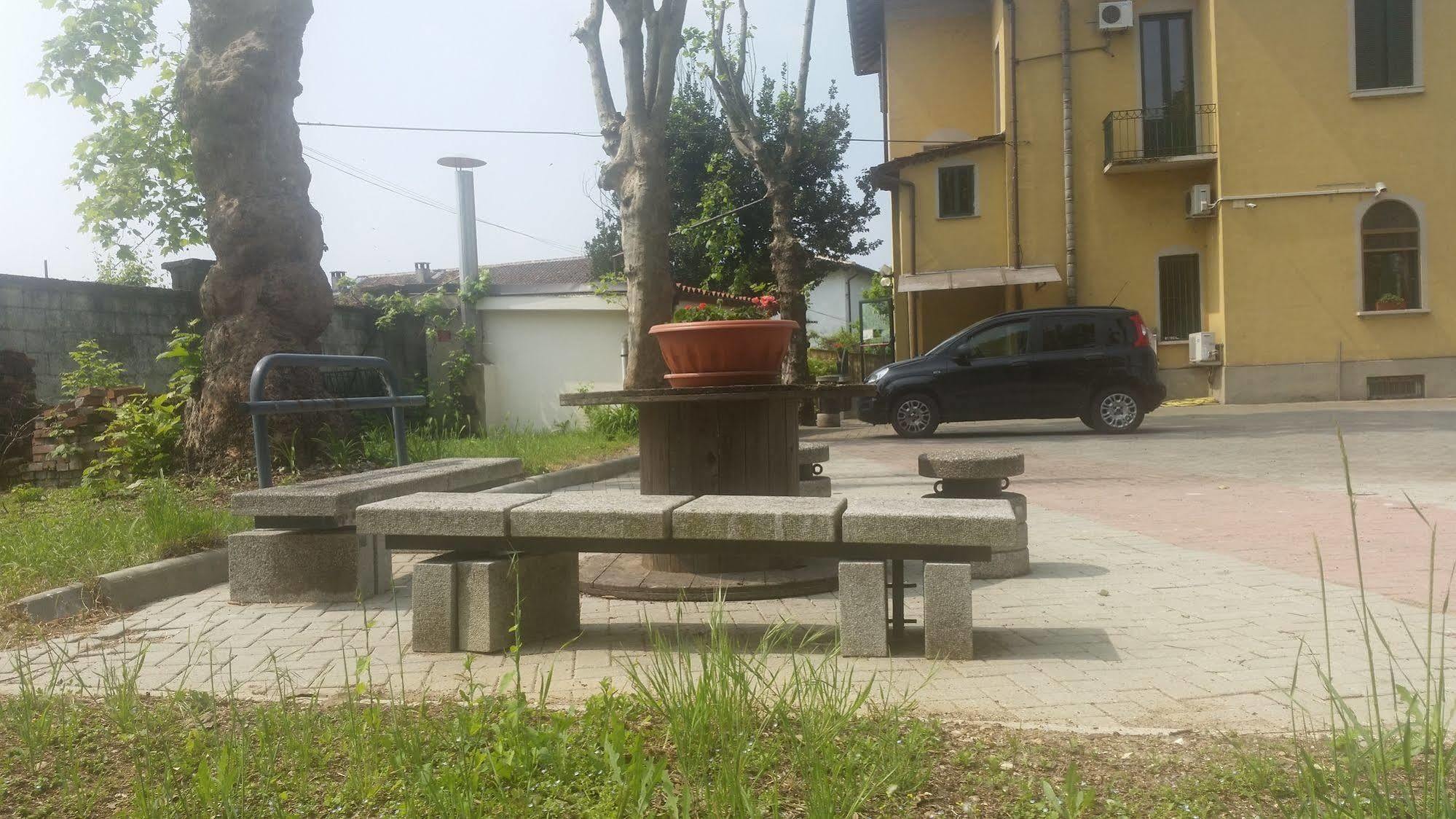 Hotel La Pendola Ozzero Εξωτερικό φωτογραφία